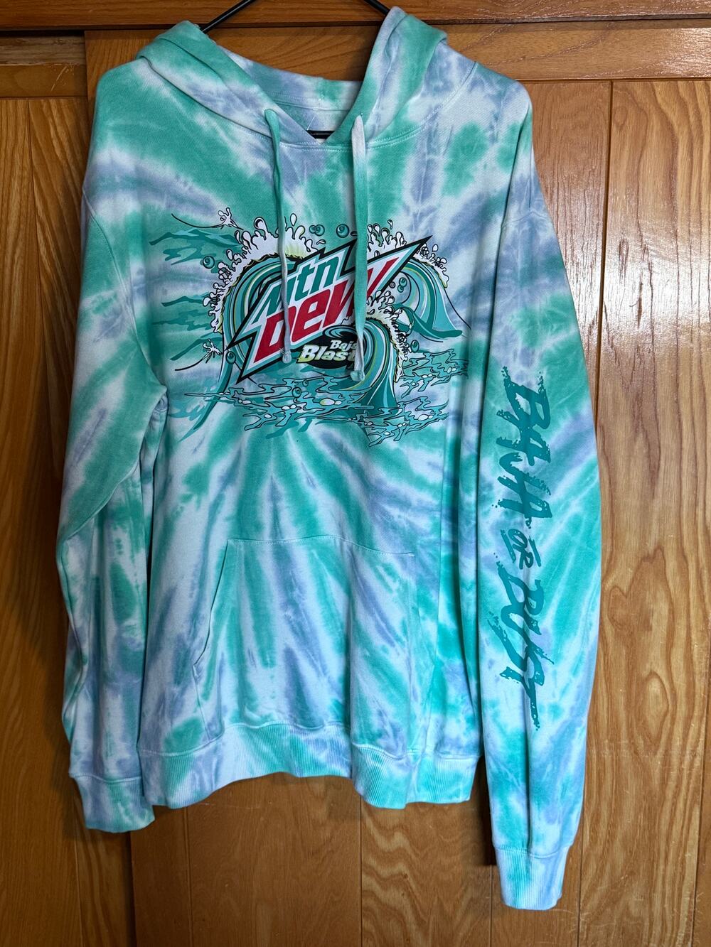 NWT Mountain Dew Baja Blast Tie-Dye Hoodie, Size XL